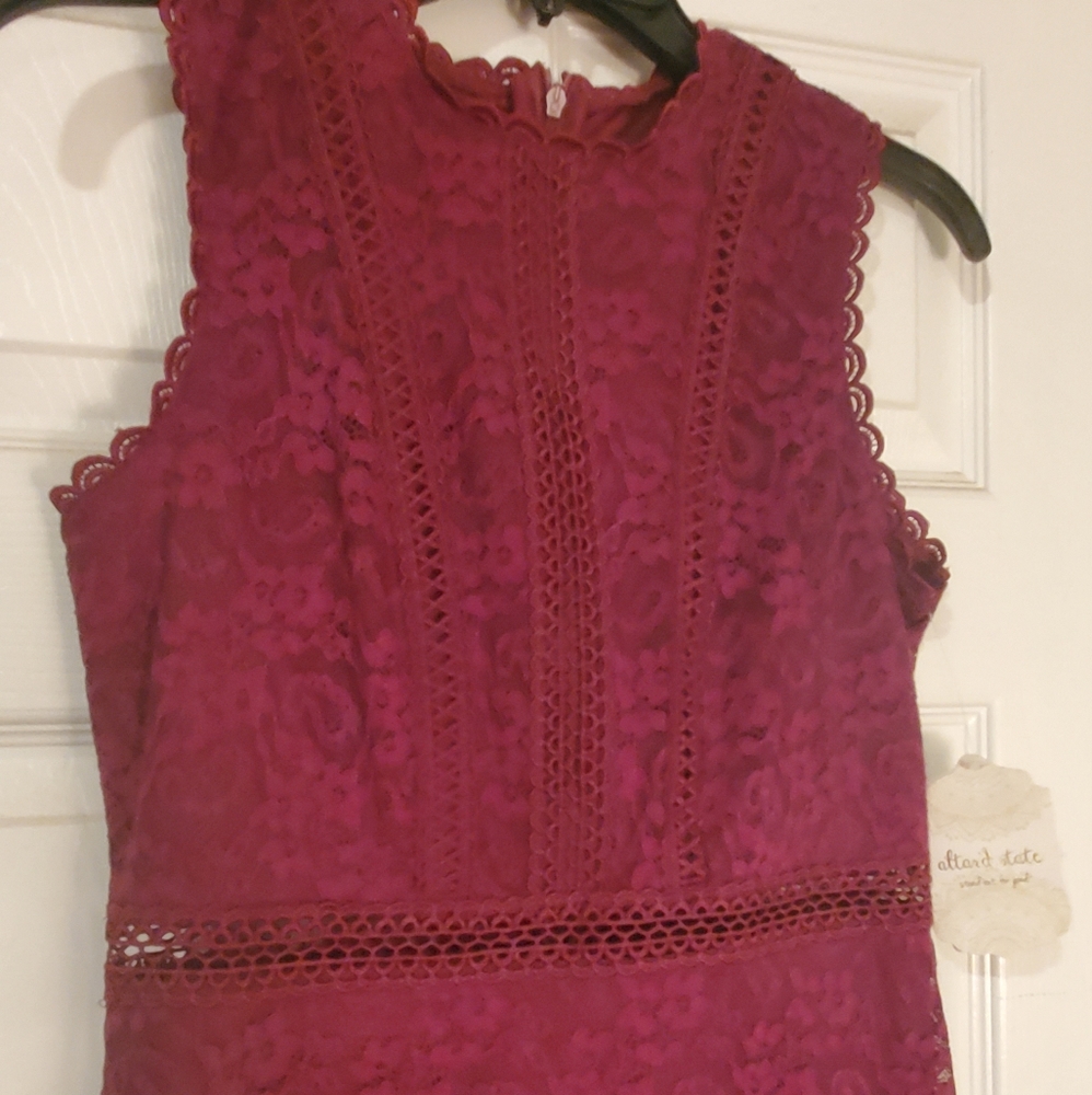 Dress - Picture 2 of 3